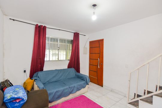 Casa à venda com 2 quartos, 200m² em Jardim Monte Alegre, Guarulhos