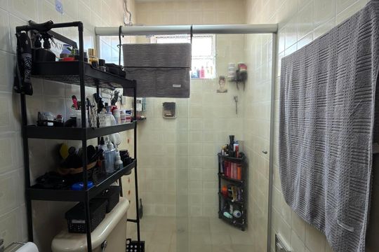 Banheiro Social de apartamento à venda com 2 quartos, 56m² em Rudge Ramos, São Bernardo do Campo