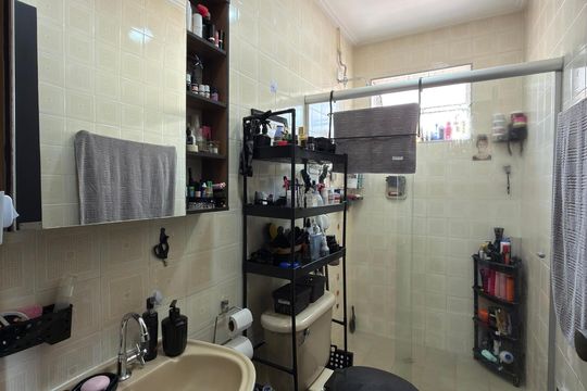 Banheiro Social de apartamento à venda com 2 quartos, 56m² em Rudge Ramos, São Bernardo do Campo