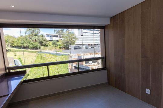 Varanda da Sala  de apartamento à venda com 3 quartos, 114m² em Vale do Sereno, Nova Lima