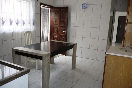 Cozinha de casa à venda com 2 quartos, 100m² em Jardim Nove de Julho, São Paulo