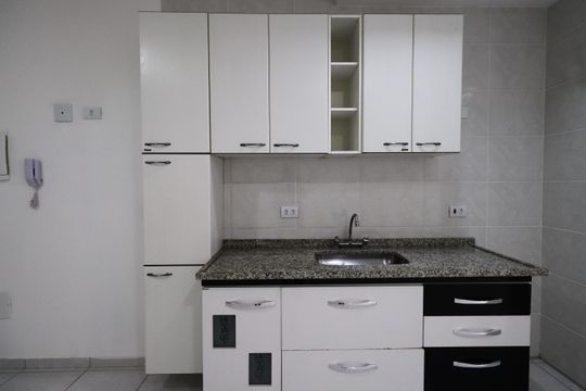 Cozinha de kitnet/studio à venda com 1 quarto, 36m² em Vila Granada, São Paulo
