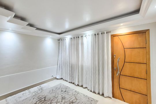 Sala de casa à venda com 3 quartos, 143m² em Alves Dias, São Bernardo do Campo