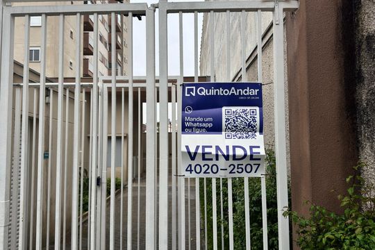 Placa de apartamento à venda com 2 quartos, 51m² em Penha de França, São Paulo