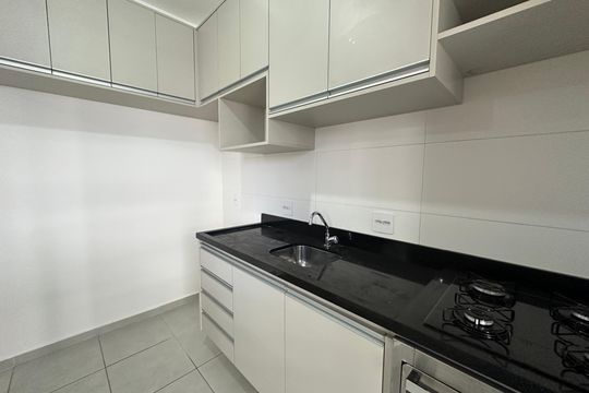 Cozinha de apartamento para alugar com 1 quarto, 48m² em Vila Militar, Barueri