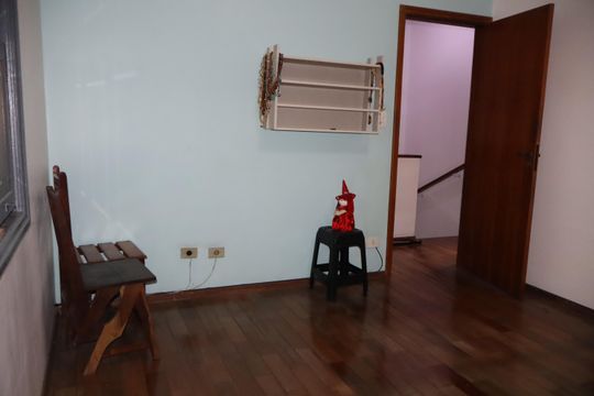 Quarto 2 de casa à venda com 4 quartos, 191m² em Vila Cleonice, São Paulo