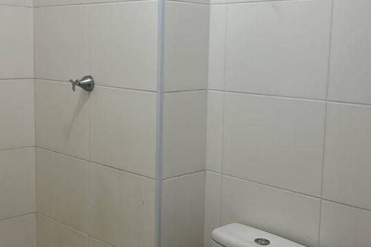 Banheiro de apartamento à venda com 2 quartos, 32m² em Colônia (Zona Leste), São Paulo