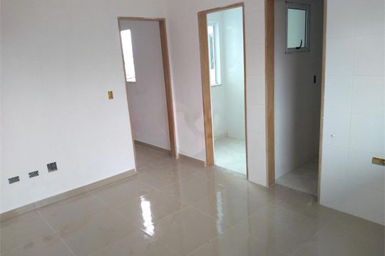 Casa de Condomínio à venda com 1 quarto, 48m² em Vila Nivi, São Paulo