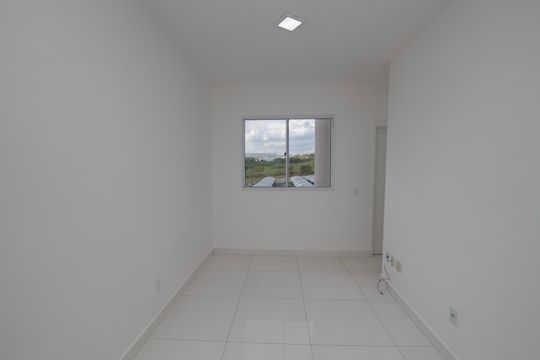 Sala de apartamento à venda com 2 quartos, 40m² em Jardim das Flores, Hortolândia