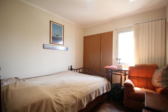 Quarto  de apartamento à venda com 2 quartos, 99m² em Vila Progredior, São Paulo
