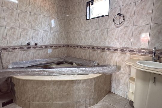 Casa para alugar com 4 quartos, 280m² em Jardim América, Goiânia