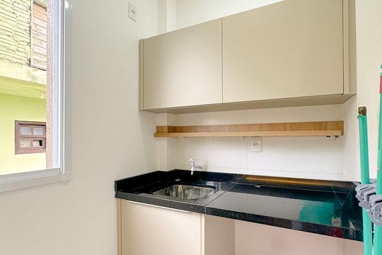Lavanderia de apartamento para alugar com 2 quartos, 60m² em Ingleses do Rio Vermelho, Florianópolis