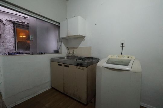 Cozinha de kitnet/studio para alugar com 1 quarto, 15m² em Cambuci, São Paulo