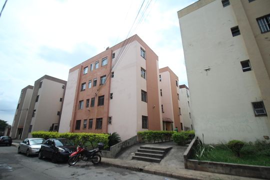 Fachada de apartamento para alugar com 2 quartos, 45m² em Jardim Riacho das Pedras, Contagem
