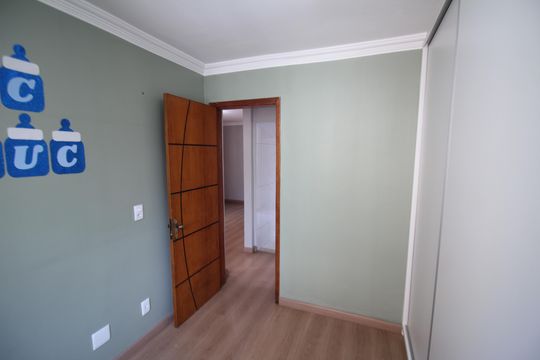 Quarto 1 de apartamento para alugar com 2 quartos, 45m² em Jardim Riacho das Pedras, Contagem