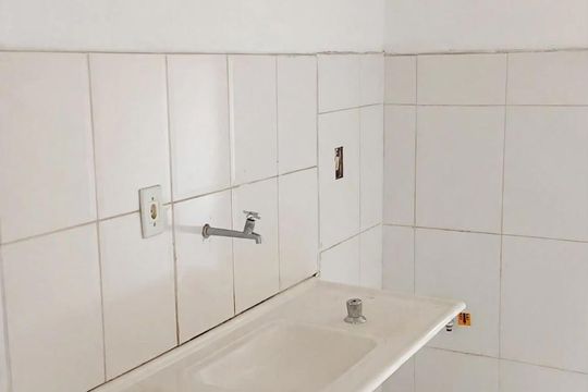 Cozinha de apartamento para alugar com 2 quartos, 55m² em Conjunto Residencial José Bonifácio, São Paulo
