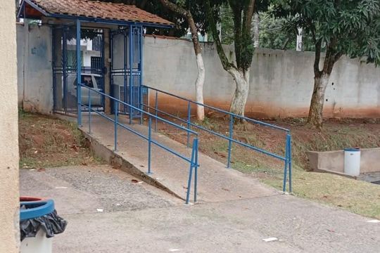 Área comum de apartamento para alugar com 2 quartos, 55m² em Conjunto Residencial José Bonifácio, São Paulo