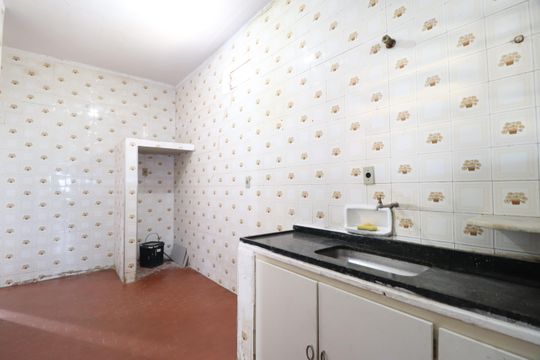 Cozinha de casa para alugar com 2 quartos, 100m² em Brasil, Uberlândia