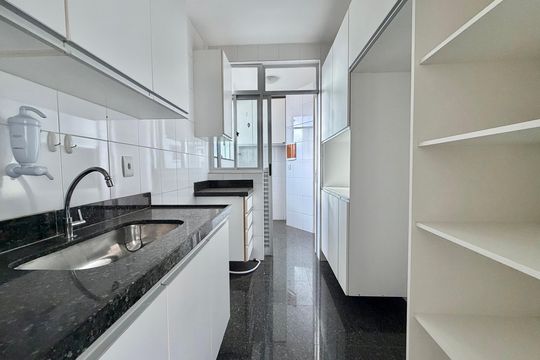 Cozinha e Área de Serviço de apartamento à venda com 3 quartos, 75m² em Salgado Filho, Belo Horizonte