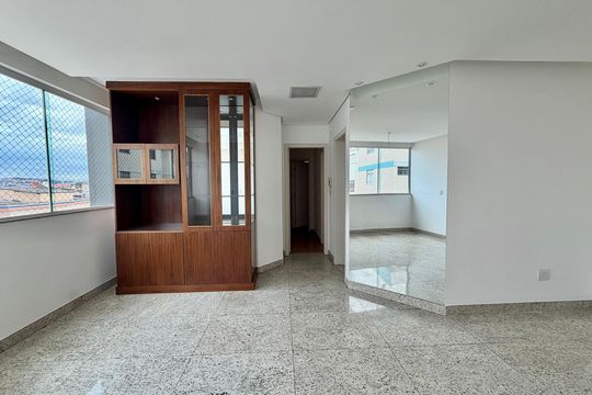 Apartamento à venda com 3 quartos, 75m² em Salgado Filho, Belo Horizonte