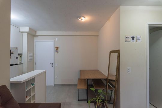 Sala de apartamento para alugar com 2 quartos, 43m² em Jardim Garcia, Campinas
