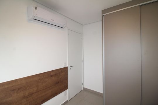Quarto 2 de apartamento para alugar com 2 quartos, 53m² em Tucuruvi, São Paulo