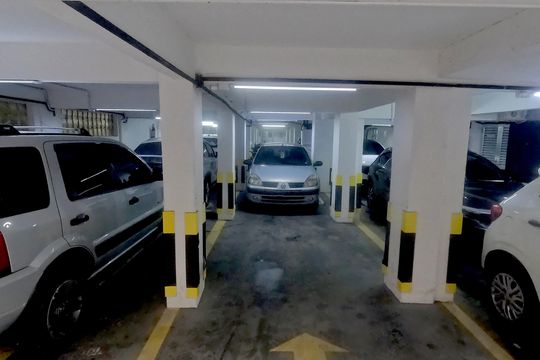 Área Comum - Garagem de kitnet/studio para alugar com 1 quarto, 22m² em Boqueirão, Santos