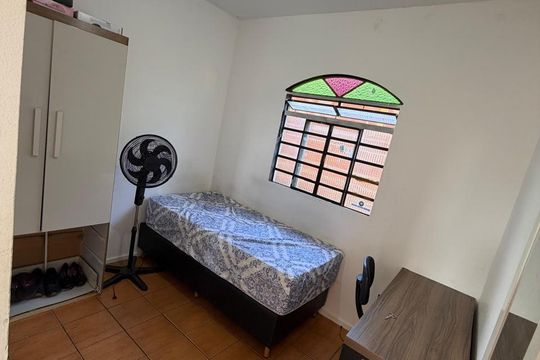 quarto 2 de casa à venda com 3 quartos, 200m² em Ventosa, Belo Horizonte