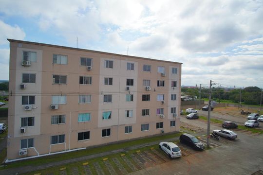 Sala - Vista de apartamento à venda com 2 quartos, 41m² em Sarandi, Porto Alegre
