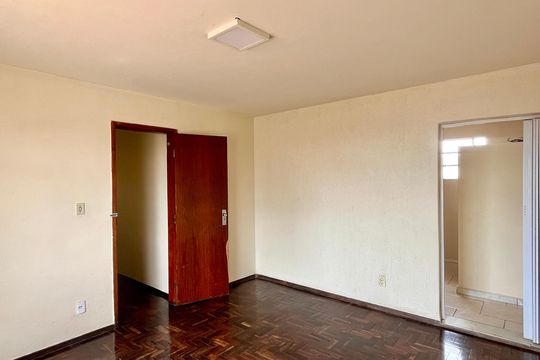 Apartamento para alugar com 2 quartos, 90m² em Sagrada Família, Belo Horizonte