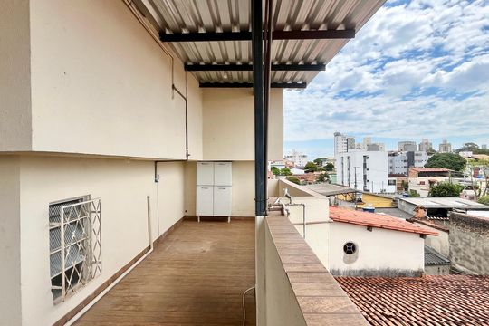 Apartamento para alugar com 2 quartos, 90m² em Sagrada Família, Belo Horizonte