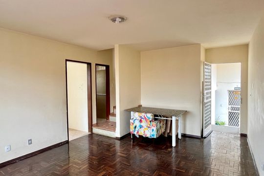 Apartamento para alugar com 2 quartos, 90m² em Sagrada Família, Belo Horizonte