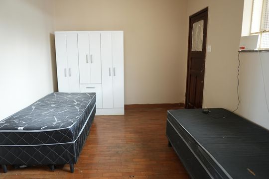 Sala de apartamento para alugar com 3 quartos, 280m² em Prado, Belo Horizonte