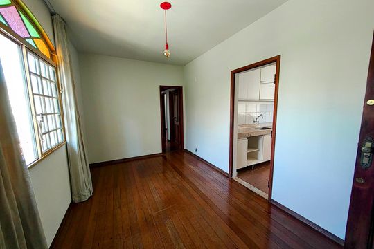 Apartamento à venda com 3 quartos, 92m² em Serra, Belo Horizonte