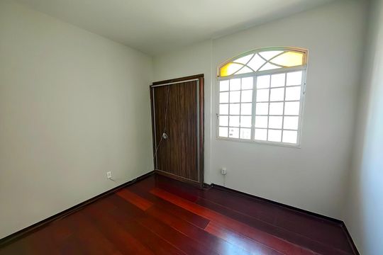 Apartamento à venda com 3 quartos, 92m² em Serra, Belo Horizonte