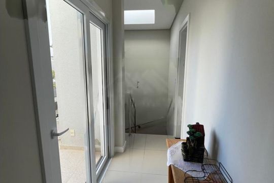 Casa à venda com 3 quartos, 170m² em Hípica, Porto Alegre