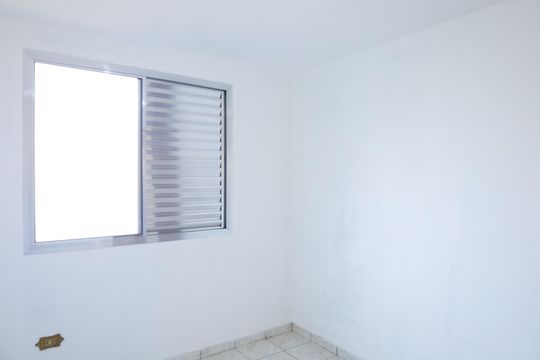 Quarto 2 de apartamento para alugar com 2 quartos, 45m² em Conjunto Habitacional Fazenda do Carmo, São Paulo