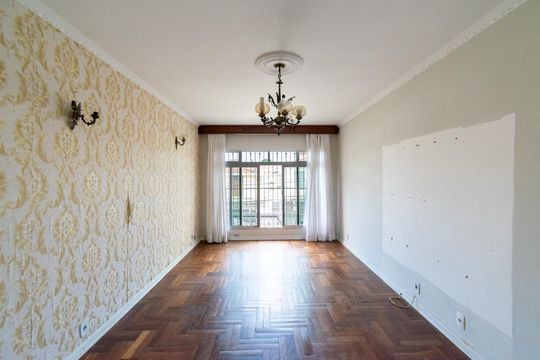 Casa à venda com 3 quartos, 171m² em Parque Jabaquara, São Paulo