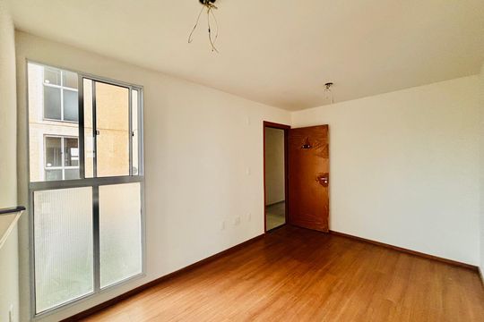 Sala de apartamento à venda com 2 quartos, 39m² em Chácara Estela, Barueri