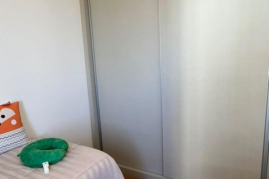 Quarto de apartamento à venda com 3 quartos, 136m² em Jardim Arpoador, São Paulo