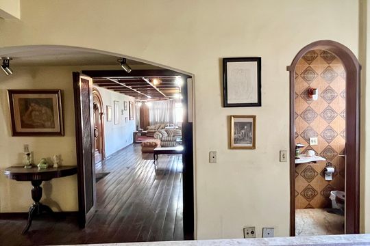 Apartamento à venda com 4 quartos, 333m² em Santo Agostinho, Belo Horizonte