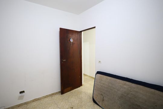 Quarto de casa para alugar com 1 quarto, 75m² em Santo Antônio, Osasco
