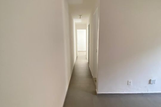 Sala de apartamento à venda com 2 quartos, 45m² em Pechincha, Rio de Janeiro