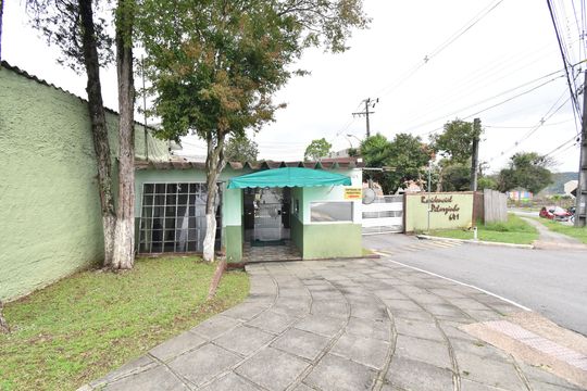 Fachada de apartamento para alugar com 2 quartos, 54m² em Pilarzinho, Curitiba