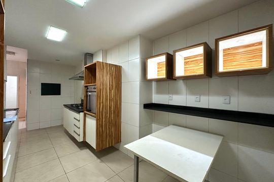 Apartamento para alugar com 3 quartos, 151m² em Copacabana, Rio de Janeiro