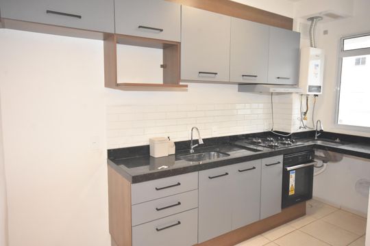 Cozinha de apartamento para alugar com 3 quartos, 54m² em Vila Rio Branco, Jundiaí