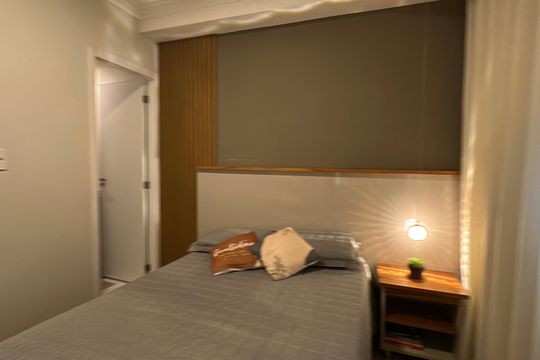 Suíte 1 de apartamento à venda com 2 quartos, 69m² em Jardim Tupanci, Barueri