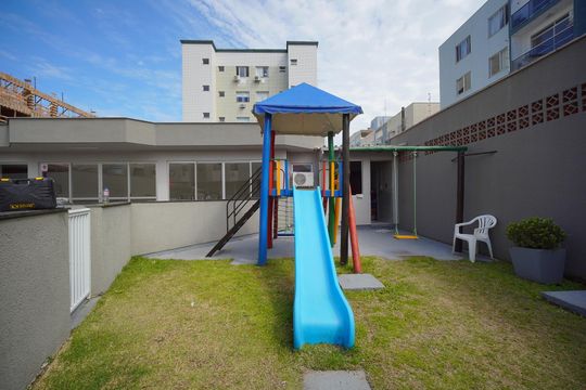 Playground de apartamento para alugar com 2 quartos, 51m² em Abraão, Florianópolis