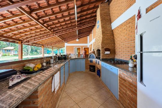Área externa de casa de condomínio à venda com 3 quartos, 482m² em Portal dos Nobres, Americana