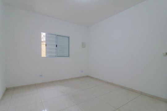 Casa para alugar com 2 quartos, 70m² em Vila Bocaina, Mauá